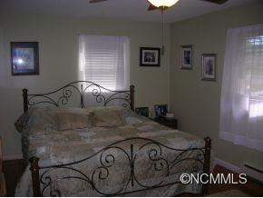126 Stewart Street - Photo 4