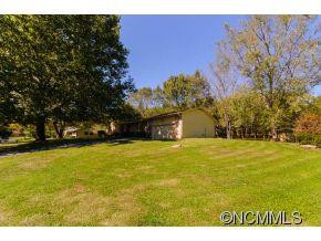 3 Briarwood Lane - Photo 2