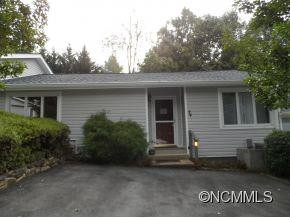 74 Hollybrook Drive