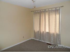 74 Hollybrook Drive - Photo 3