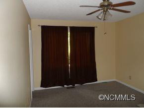 74 Hollybrook Drive - Photo 4