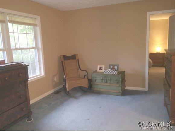 1168 Terry's Gap Road - Photo 2