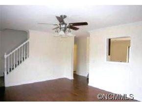 3 Terrace Ct - Photo 2