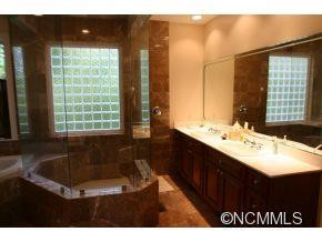 722 Old Place  Drive - Photo 18