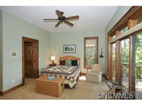131 Glen Eagle Drive - Photo 17