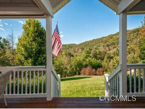7 BIRKDALE DR. - Photo 3