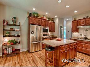 7 BIRKDALE DR. - Photo 8