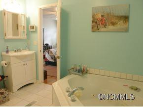 154 Oak Terrace - Photo 13