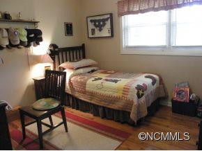 154 Oak Terrace - Photo 16