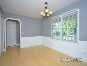 29 EDEN GLEN ROAD - Photo 6