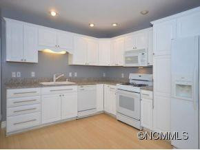 29 EDEN GLEN ROAD - Photo 7