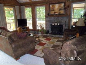 141 Oakridge Court (702) - Photo 6