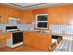5110 Old Linville Road - Photo 10