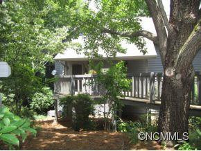 105 River Park Villas