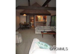 105 River Park Villas - Photo 4