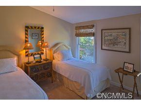 362 Town Mountain Road - Photo 16