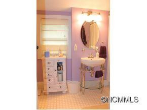 36 Thurland Ave. - Photo 15