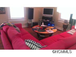 58 Bartlett St - Photo 3