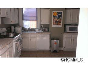 58 Bartlett St - Photo 6