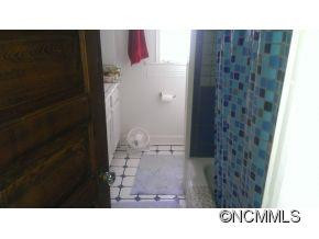 58 Bartlett St - Photo 9