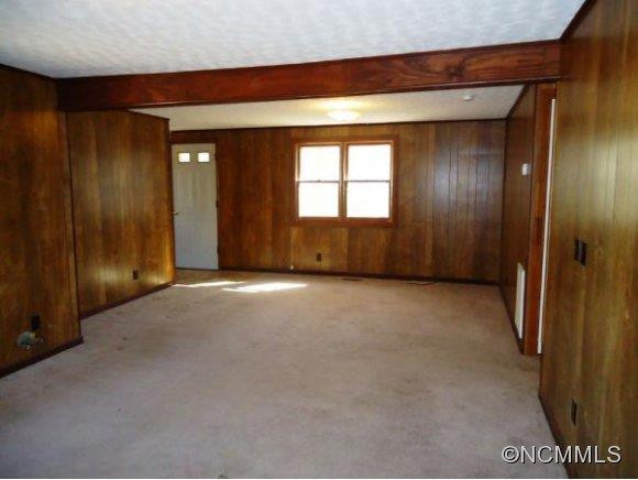 712 HOYLES ORCHARD RD - Photo 2