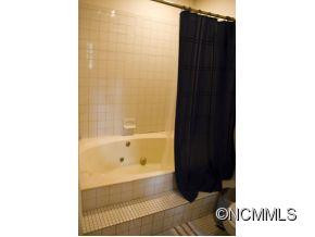 4 Chadwick Wade Dr - Photo 15