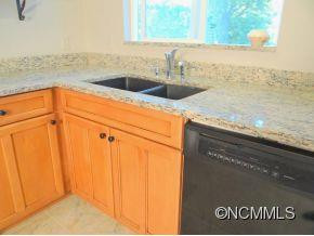66 Larchmont Road - Photo 7