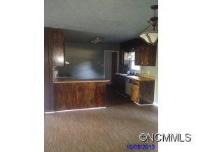 833 Reems Creek Rd - Photo 4