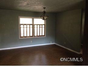 833 Reems Creek Rd - Photo 6