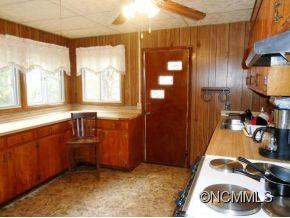 21 MCPHERSON STREET - Photo 5