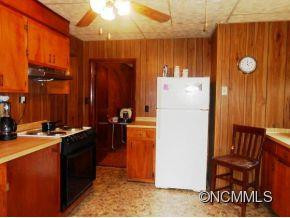 21 MCPHERSON STREET - Photo 6