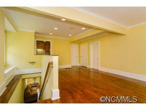 32 Fenner Avenue - Photo 6