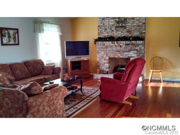 30 Azalea Drive - Photo 5