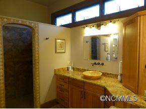 628 VISTA FALLS ROAD - Photo 16