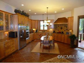 628 VISTA FALLS ROAD - Photo 7