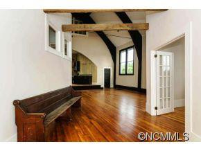 96 Ora St. - Photo 2