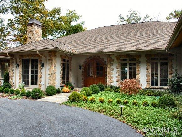 205 Pineholt Lane
