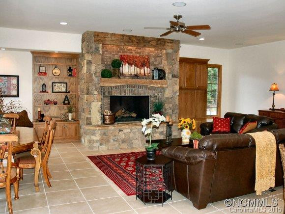 205 Pineholt Lane - Photo 8