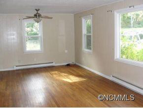 300 SCHOOL ROAD EAST - Photo 2