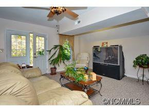 461 Raccoon Point - Photo 11