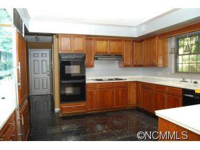 231 Estate Dr - Photo 5