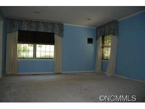 231 Estate Dr - Photo 7