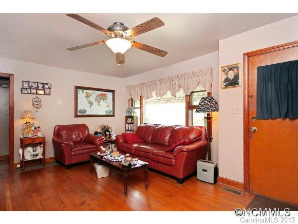 160 Rumbough Place - Photo 4