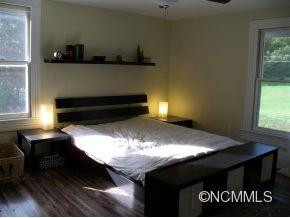 536 N Trade - Photo 11