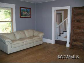 536 N Trade - Photo 4