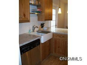536 N Trade - Photo 7