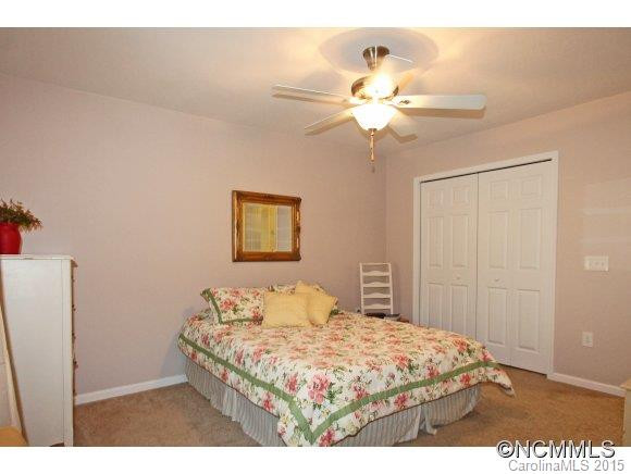 102 Village Street - Photo 10