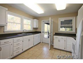 84 Coronado Lane - Photo 3