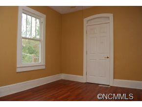 68 Ridgeway Ave. - Photo 10