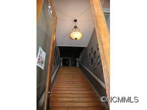28 West Main Street - Photo 2